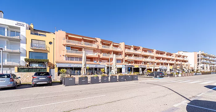 Apartamento con impresionantes vistas al mar y licencia turística