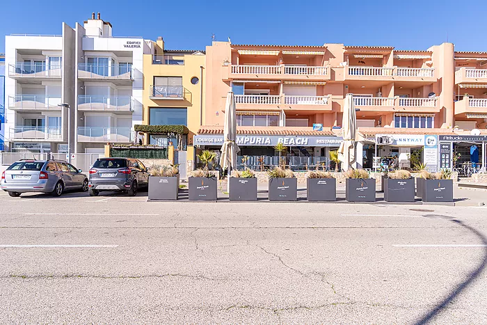 Apartamento con impresionantes vistas al mar y licencia turística