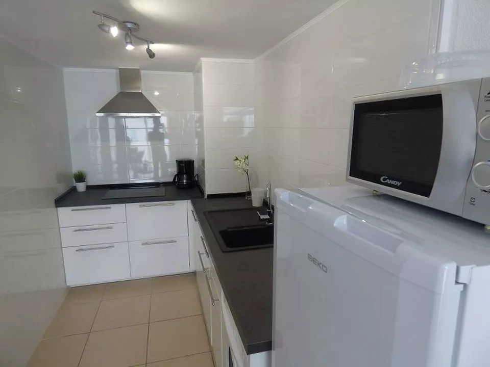 Apartamento renovado in Empuriabrava. Ideal para disfrutar del encanto costero.